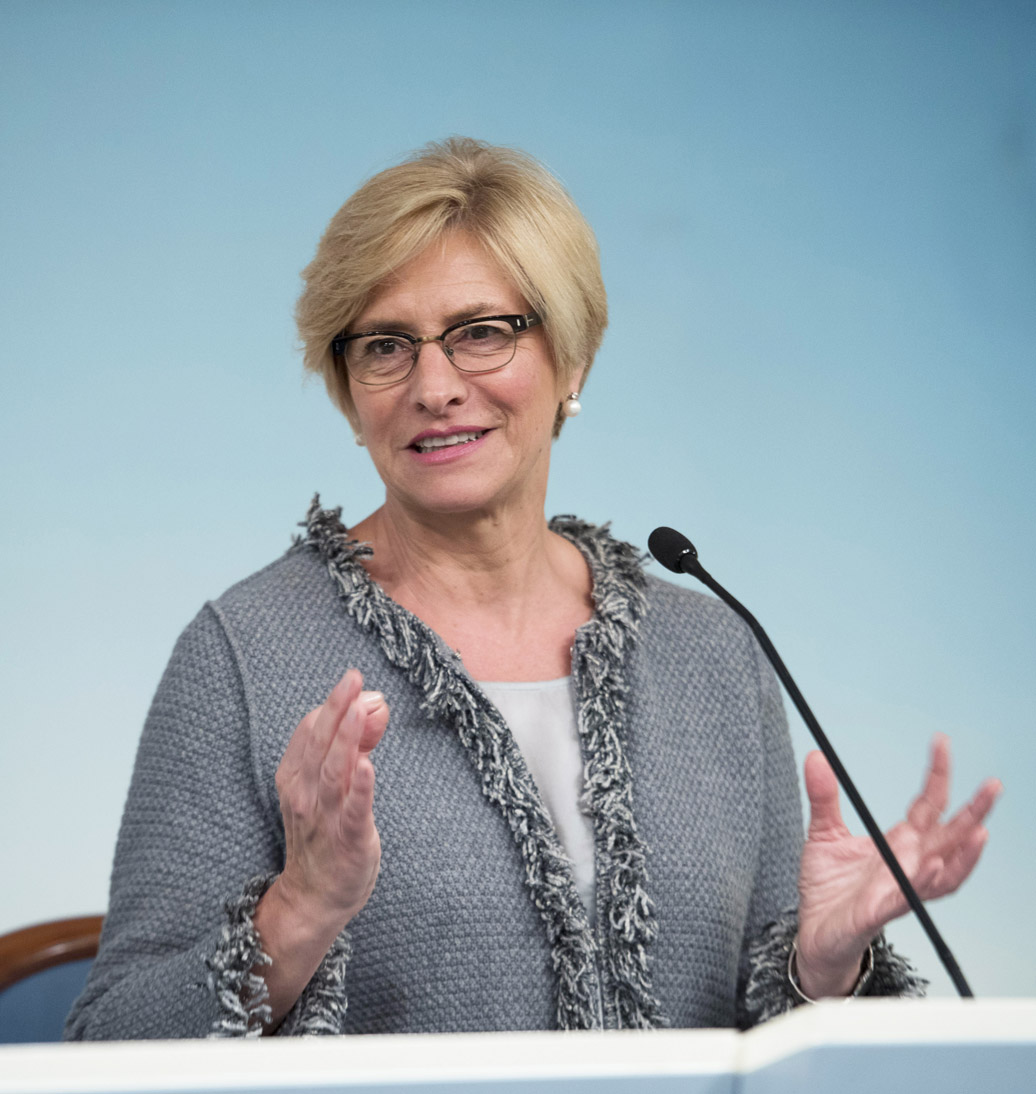 Ministro Difesa Pinotti