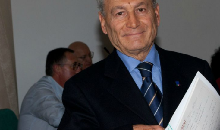 DIRIGENZA E RAPPRESENTANZA. “Tra proroghe di vertici e rappresentanza militare fantasma prorogata al servizio dei vertici” DIRIGENZA E RAPPRESENTANZA. “Tra proroghe di vertici e rappresentanza militare fantasma prorogata al servizio dei vertici”